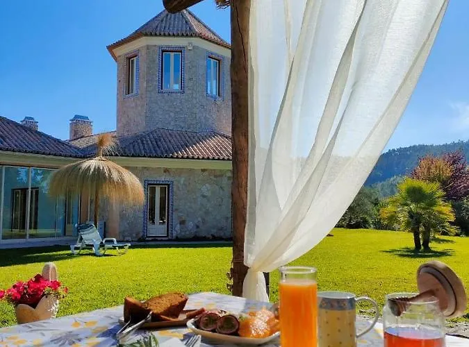 Farm stay Quinta Do Bamby *